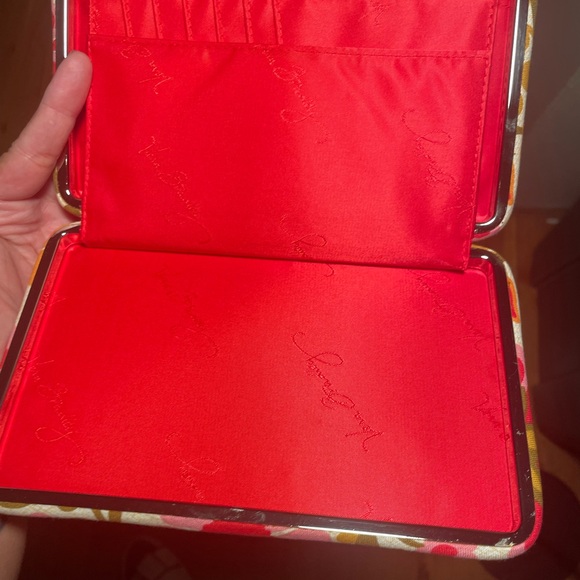 Vera Bradley wallet - brand new with tags - Picture 6 of 7